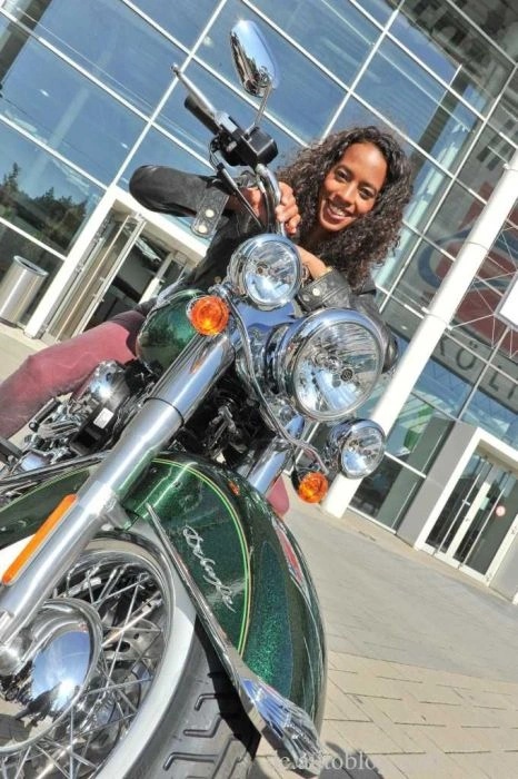 Дівчата з мотовиставки Intermot 2012 (106 фото) – фото 84