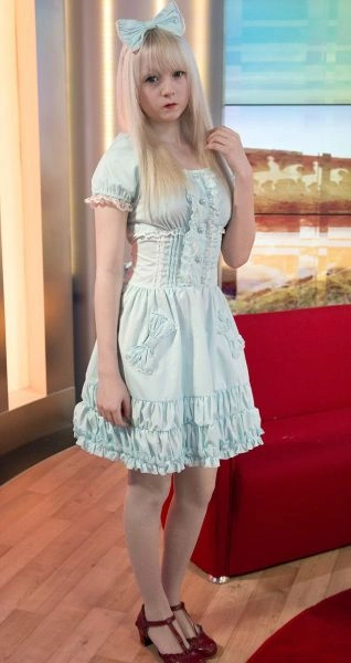 Жива лялька (17 фото) – фото 13