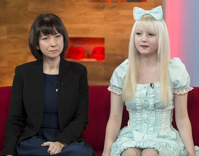 Жива лялька (17 фото) – фото 15