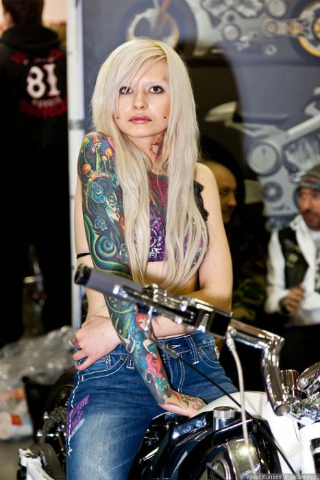 Дівчата з виставки Мото-Парк 2012 (70 фото) – фото 9