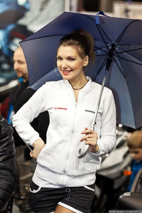 Дівчата з виставки Мото-Парк 2012 (70 фото) – фото 45