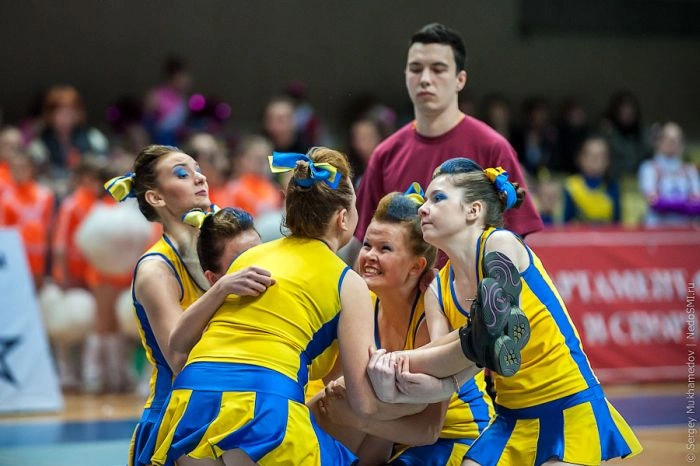 Чірлідинг у російському стилі (59 фото) – фото 30