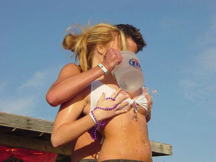 Дівчата в бікіні (97 фото) – фото 35