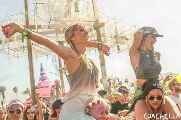 Дівчата з фестивалю Coachella 2013 (59 фото) – фото 29