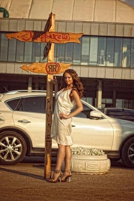 Дівчата та автомобілі (23 фото) – фото 4