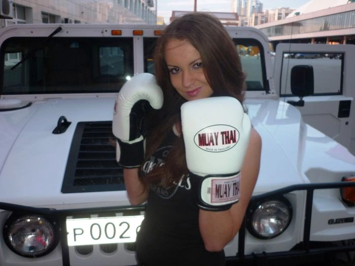 Дівчата та автомобілі (23 фото) – фото 7