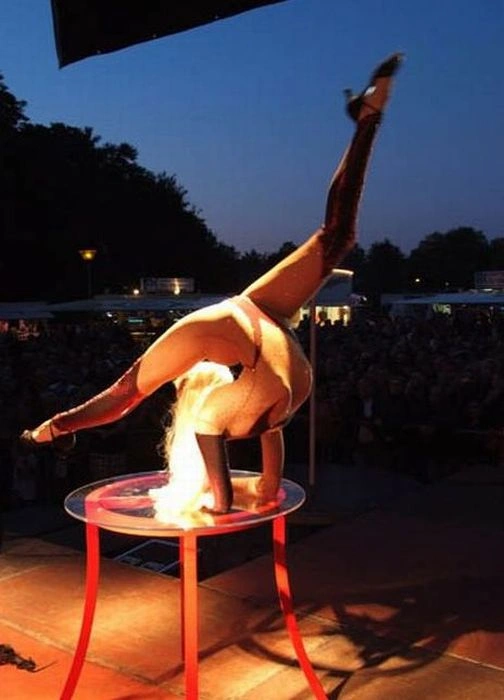 Найгнучкіша жінка на планеті (73 фото) – фото 47