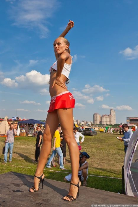 Дівчата з "АвтоЕкзотика 2011" (38 фото) – фото 13