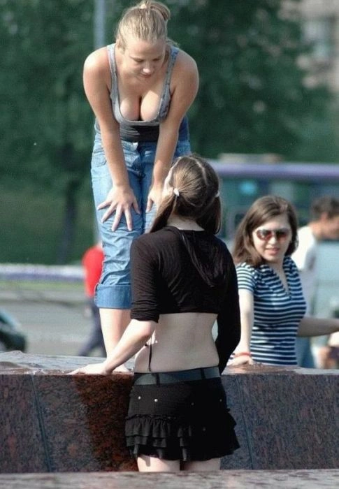 Дівчата та фонтани (34 фото) – фото 19