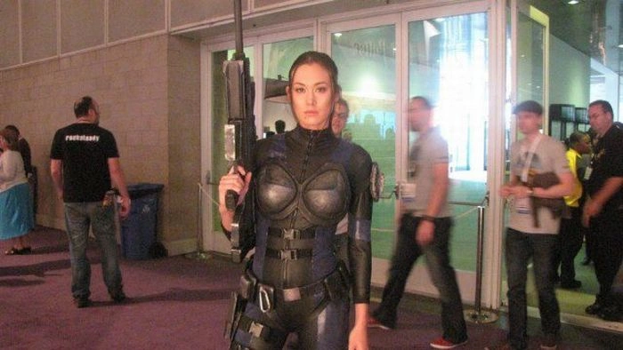 Дівчата з виставки Е3 (50 фото) – фото 17