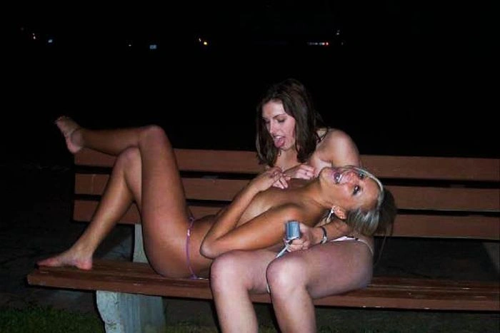 Дівчата розважаються (94 фото) – фото 28