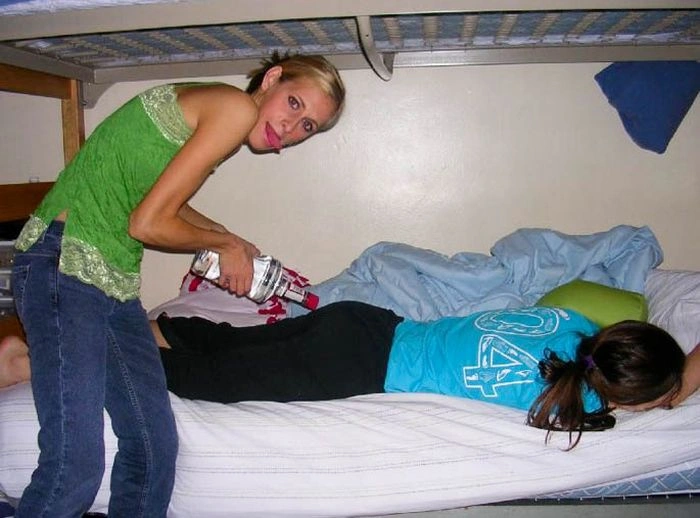 Дівчата розважаються (94 фото) – фото 36