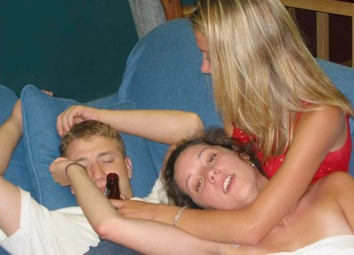 Дівчата розважаються (94 фото) – фото 69