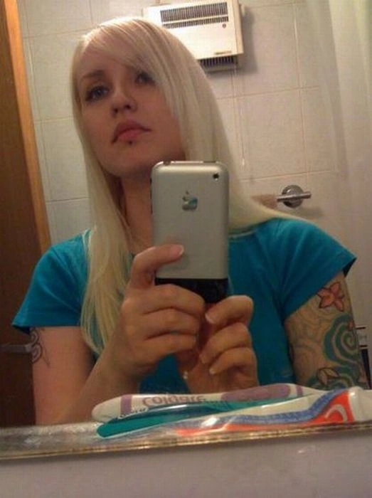 Дівчата та Apple iPhone (67 фото) – фото 46