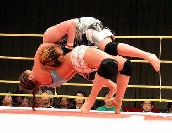 Учасниці боїв зі змішаних єдиноборств (69 фото) – фото 50