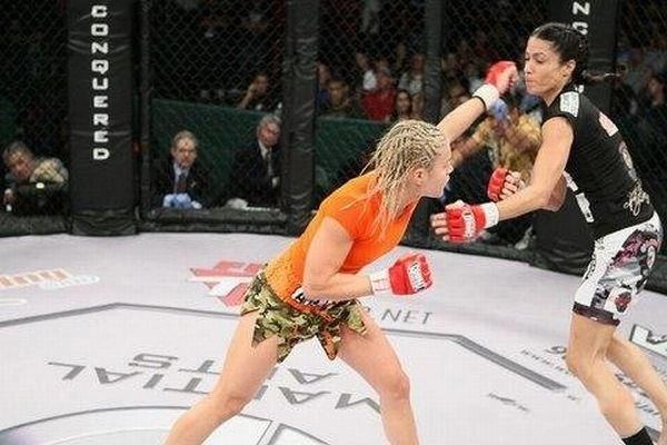 Учасниці боїв зі змішаних єдиноборств (69 фото) – фото 61