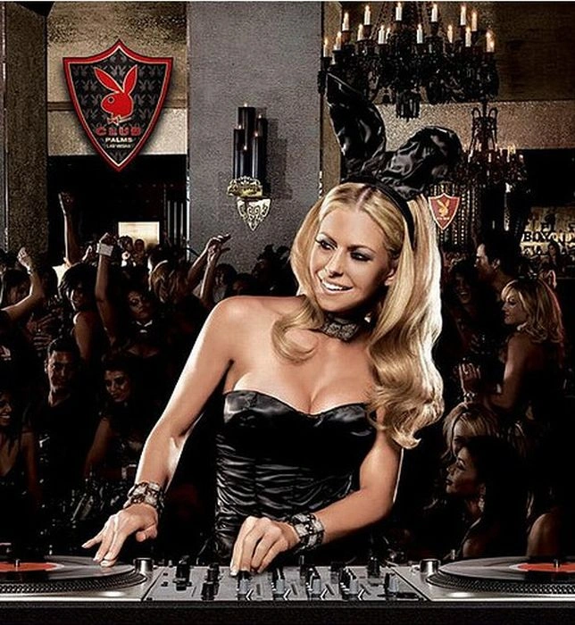 Зайчики Playboy 50 років тому і зараз (59 фото) – фото 7