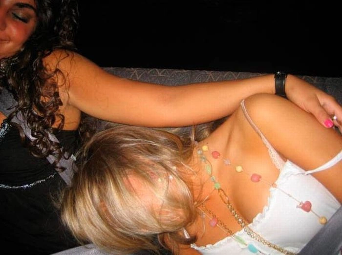 Трішки випивши дівчата (86 фото) – фото 38