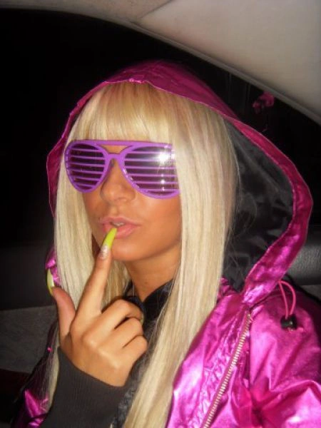 Учениці, які цілуються (43 фото) – фото 4