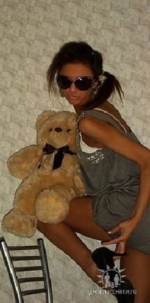 Учениці, які цілуються (43 фото) – фото 32