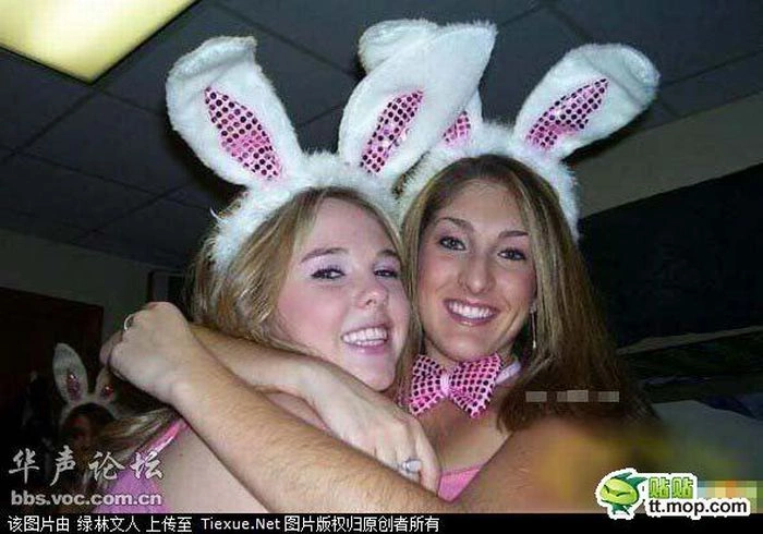 Жах дня. Дівчата з волоссям на руках (5 фото) – фото 2