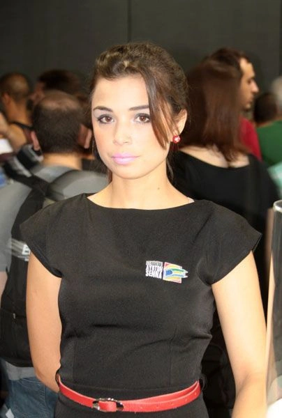 Дівчата з автосалону (90 фото) – фото 25