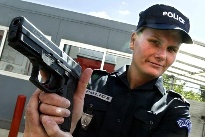 Дівчата в військовій формі (30 фото) – фото 29