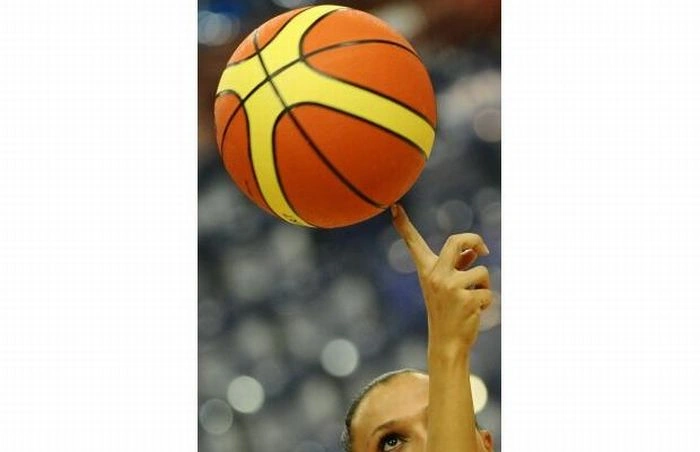 Дівчата на чемпіонаті світу з баскетболу (32 фото) – фото 6