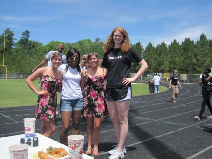 Найвищі дівчата у світі (60 фото) – фото 2