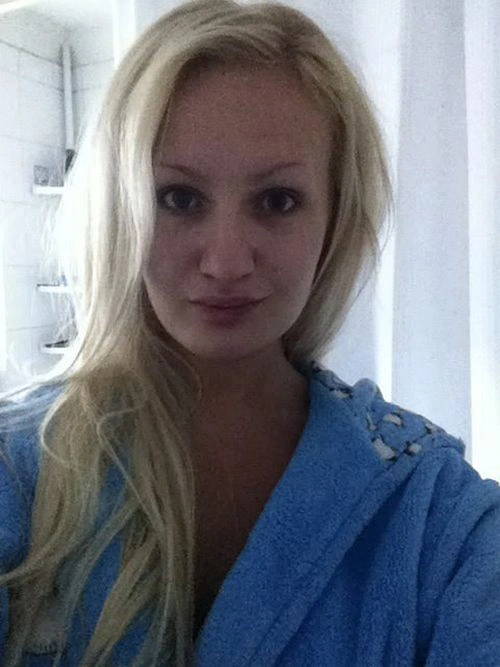 Дівчина, що заманічена красою ляльки Барбі (25 фото) – фото 4