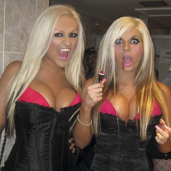 Дівчина, що заманічена красою ляльки Барбі (25 фото) – фото 6