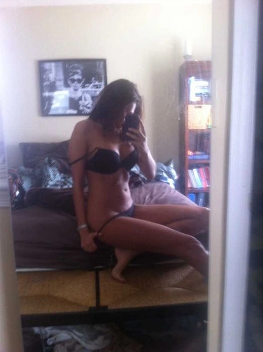 Сексуальні дівчата з соціальних мереж (30 фото) – фото 21