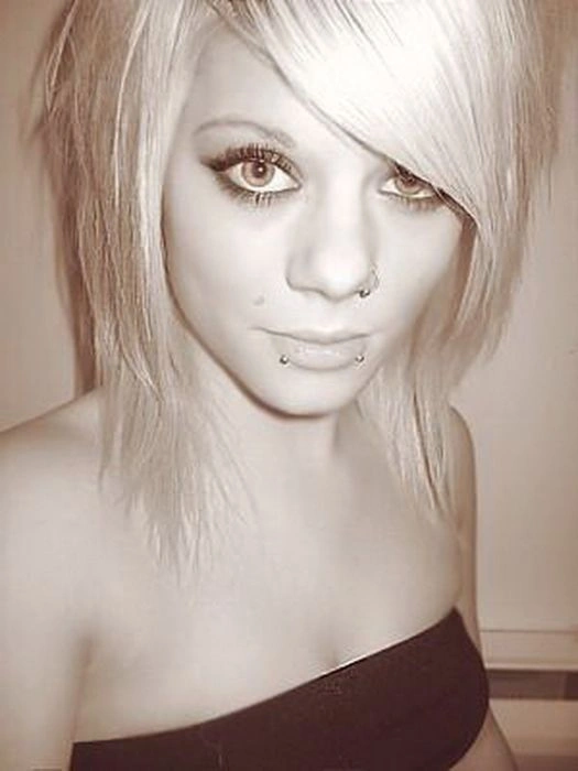 Привабливі та незвичайні дівчата емо (40 фото) – фото 10