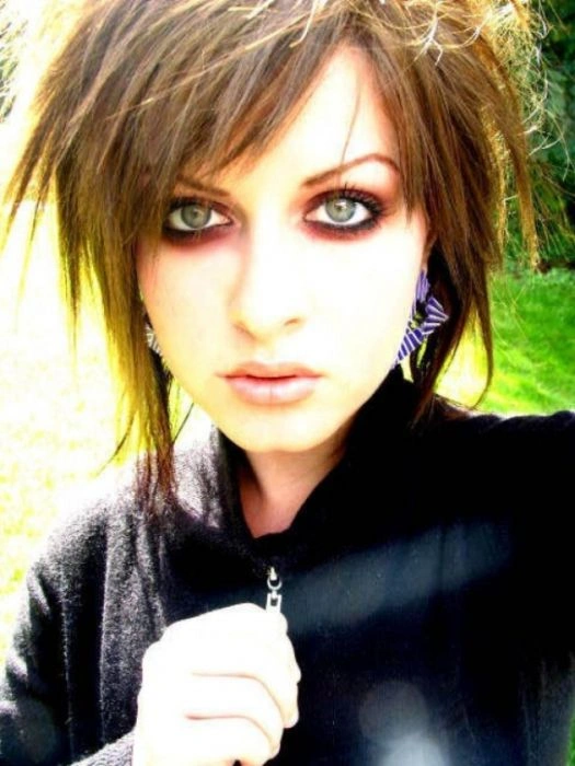 Привабливі та незвичайні дівчата емо (40 фото) – фото 36