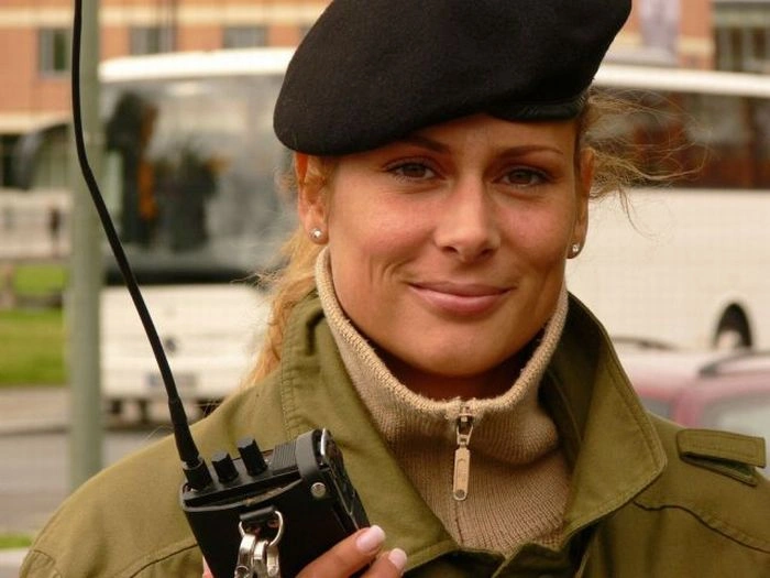 Гарні поліцейські (35 фото) – фото 8