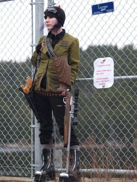 Дівчата зі зброєю (43 фото) – фото 17