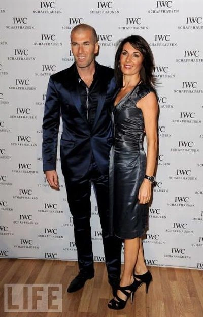 Дівчата та дружини футболістів (28 фото) – фото 8