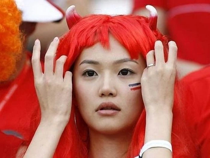 Прекрасні футбольні вболівальниці (104 фото) – фото 2