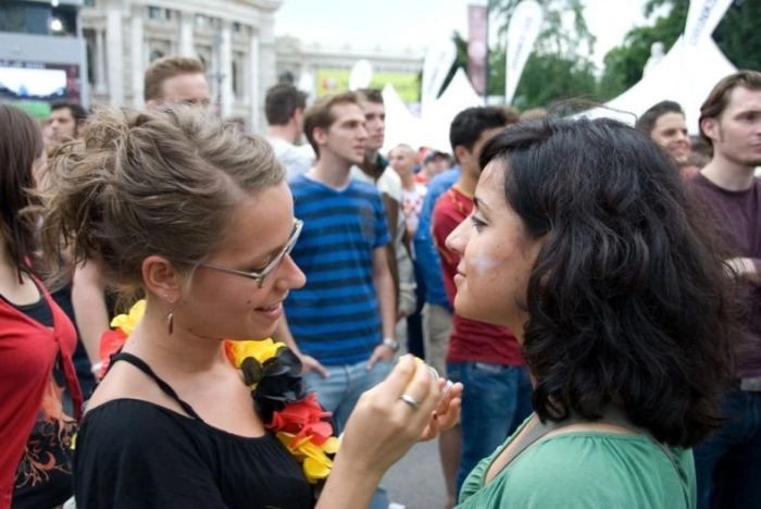 Прекрасні футбольні вболівальниці (104 фото) – фото 8