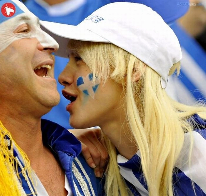 Прекрасні футбольні вболівальниці (104 фото) – фото 27