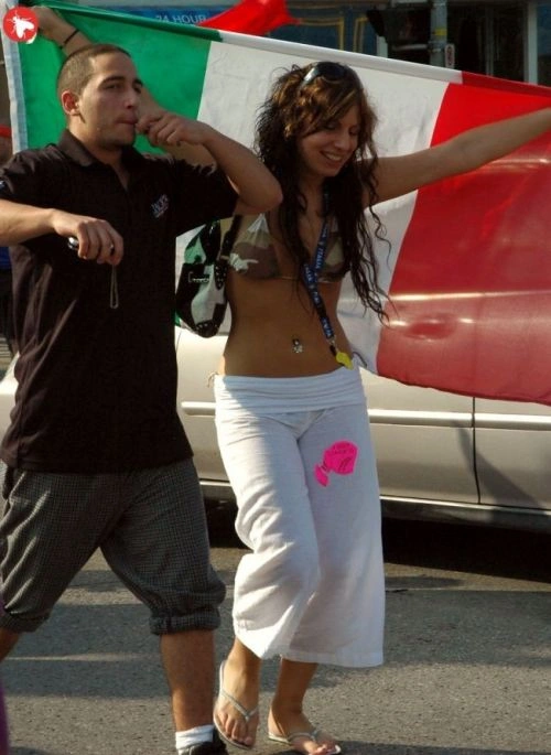 Прекрасні футбольні вболівальниці (104 фото) – фото 29