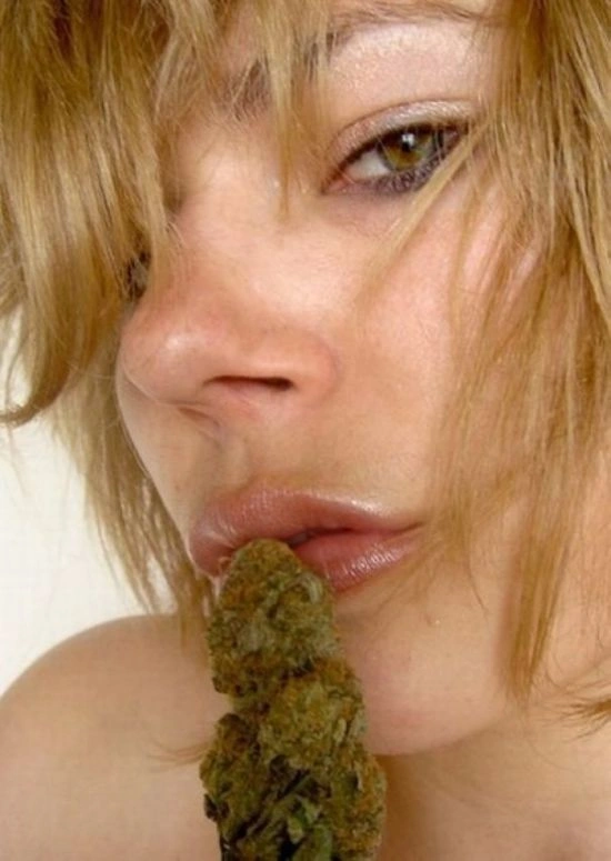 Дівчата з травою (82 фото) – фото 6