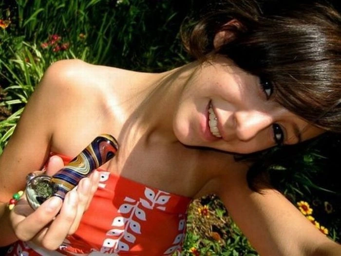 Дівчата з травою (82 фото) – фото 13