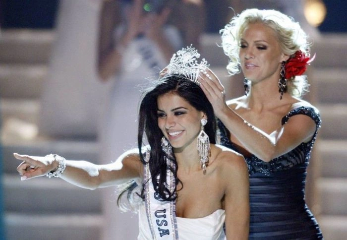 Міс США 2010 Ріма Факіх (22 фото)