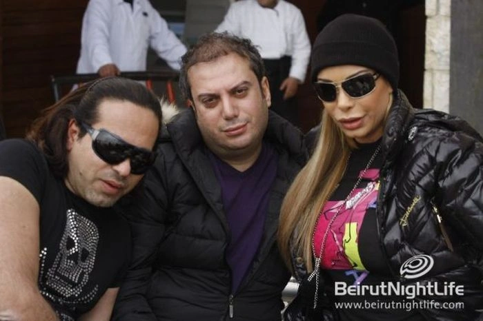 Дівчата в нижній білизні на лижному фестивалі (77 фото) – фото 36