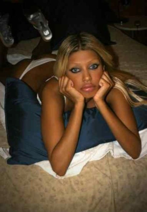 Кілограми силікону (20 фото) – фото 10