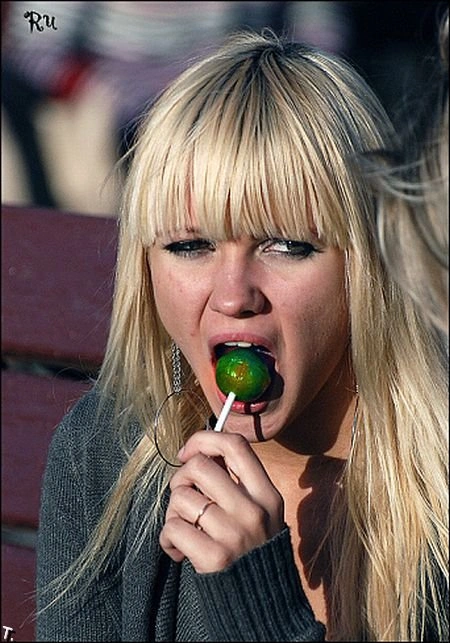 Дівчата та морозиво (23 фото) – фото 7