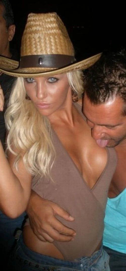 Дівчата з нічного клубу в Афінах (66 фото) – фото 10