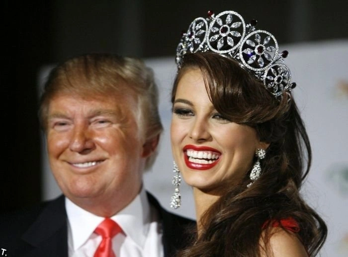 Міс Всесвіт-2009 Стефанія Фернандес (24 фото) – фото 6