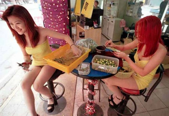 Дівчата-продавці арекового горіха на Тайвані (51 фото) – фото 13